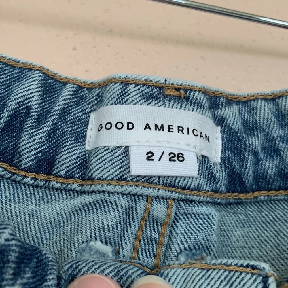 NWT Good American Indigo 108 Jean Short Denim Short 2 | 26 - Picture 6 of 9